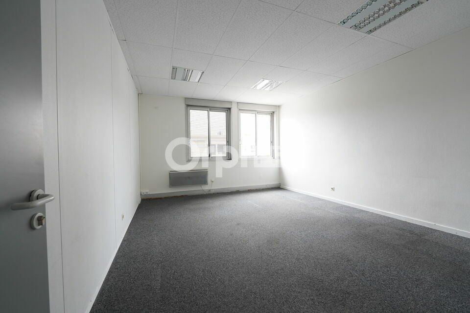 Location bureaux 170 m² non divisibles