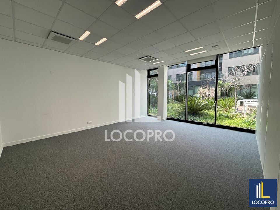 Location bureaux 108.45 m² non divisibles
