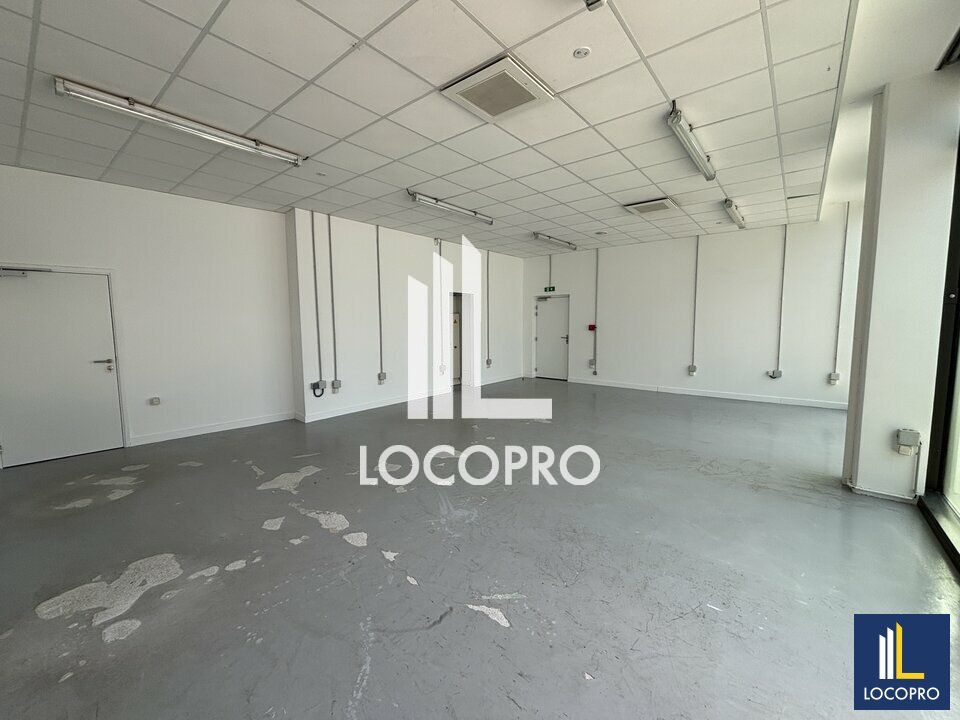 A LOUER BUREAUX - 73M2 EN RDC  - NICE MERIDIA