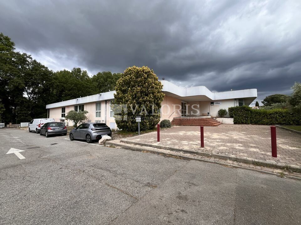 Location bureaux 460 m² non divisibles