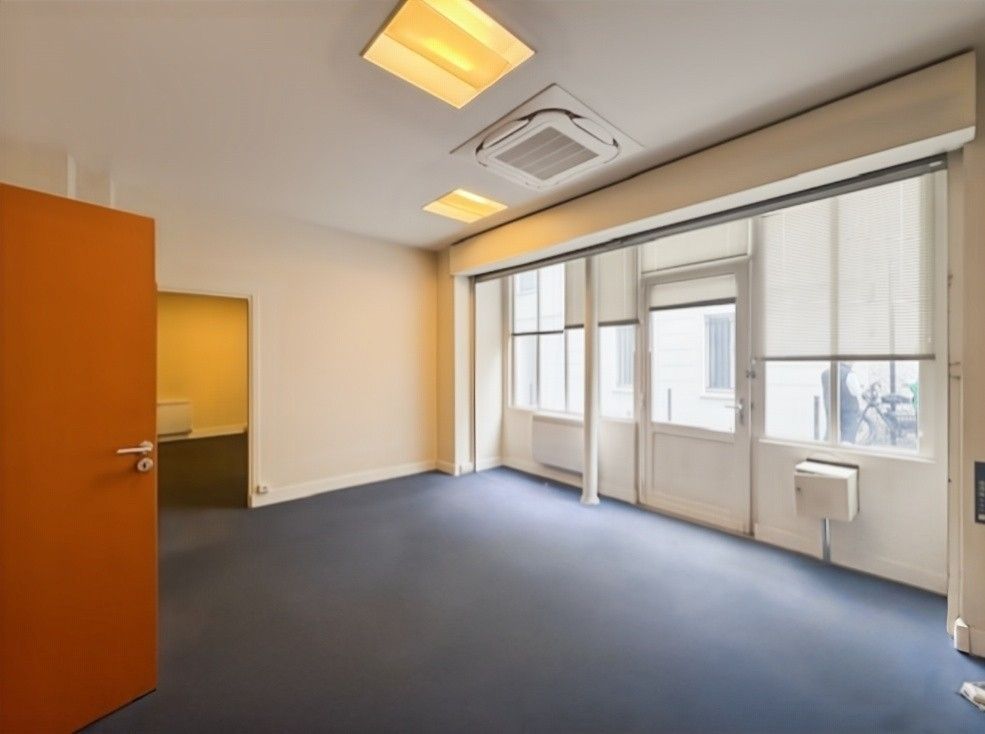 Location bureaux 74 m² non divisibles