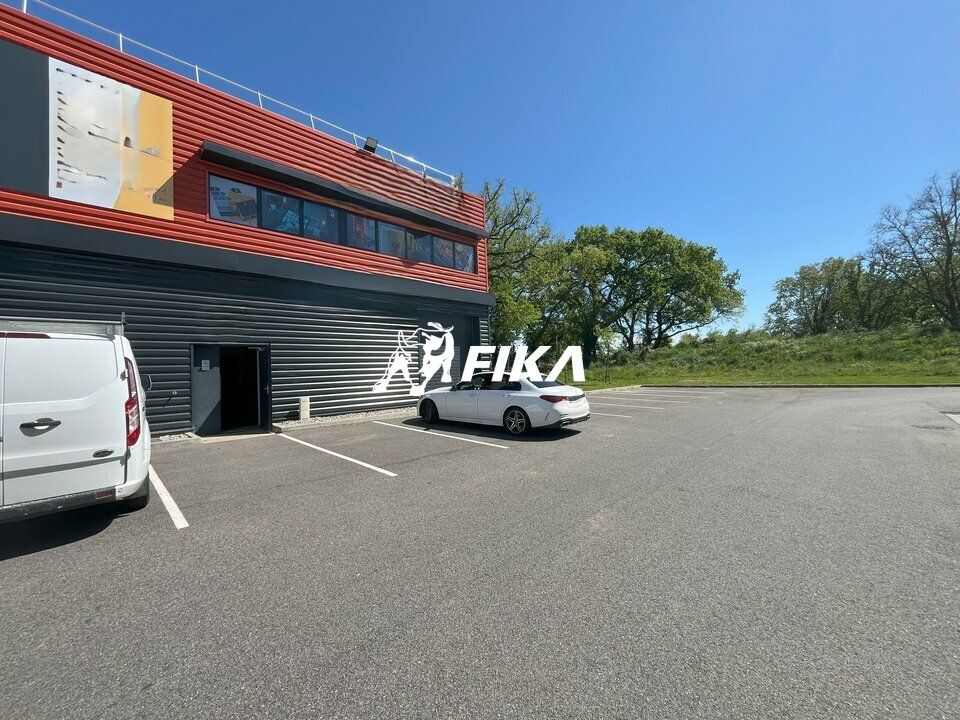 Vente local d''activites 370 m² non divisibles
