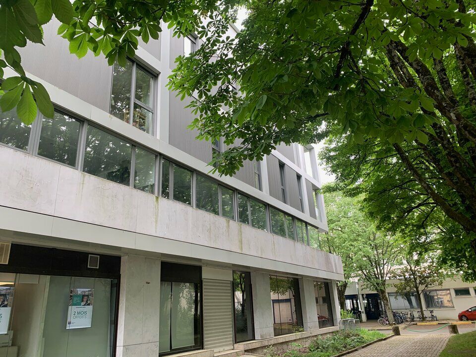 Bureaux à louer – Bordeaux-centre, à deux pas de Pey Berland