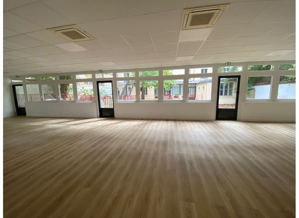 Location bureaux 112 m² non divisibles