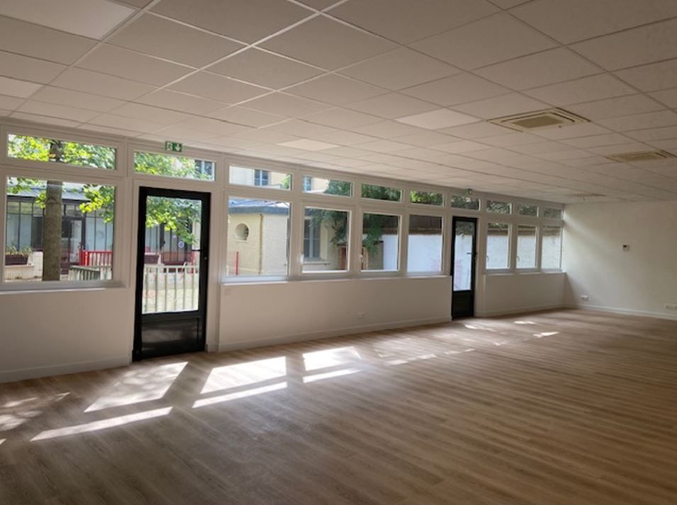 Location bureaux 112 m² non divisibles
