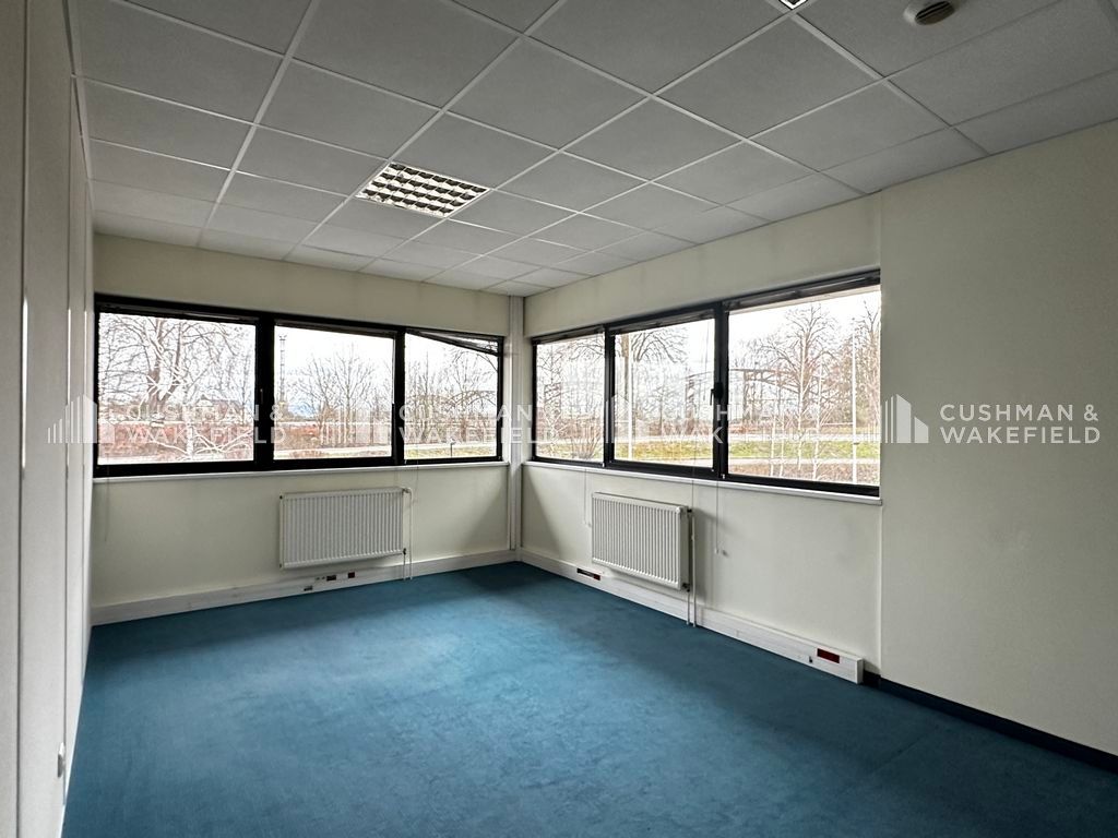 Location bureaux 164 m² non divisibles
