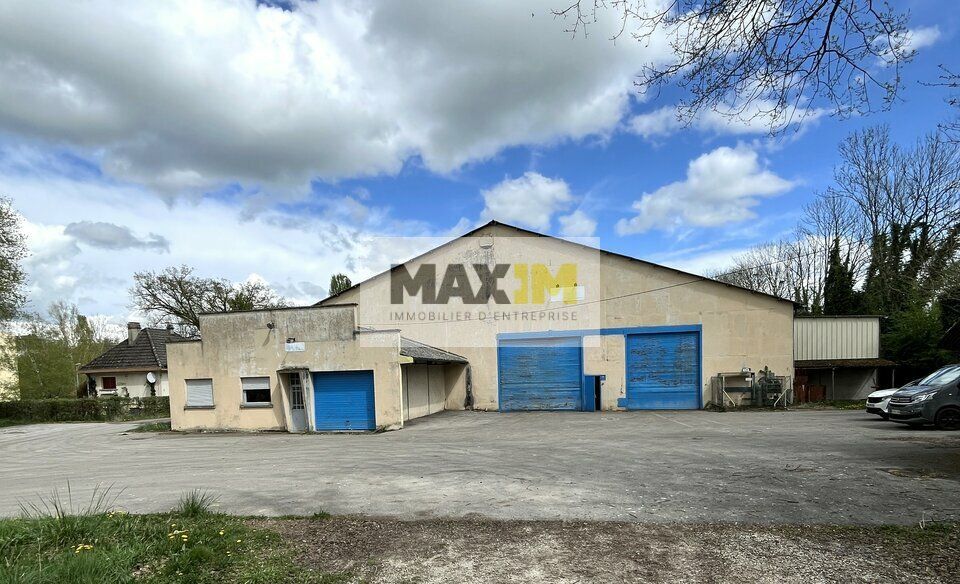 Vente local d''activites 3796 m² non divisibles