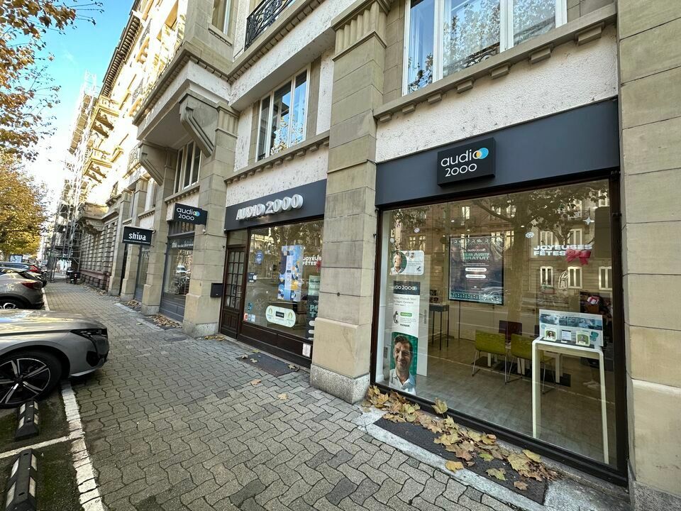 Location local commercial 66 m² non divisibles