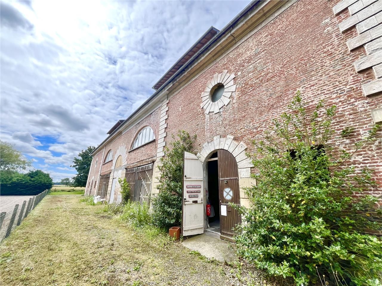 Location local commercial 200 m² à Fécamp