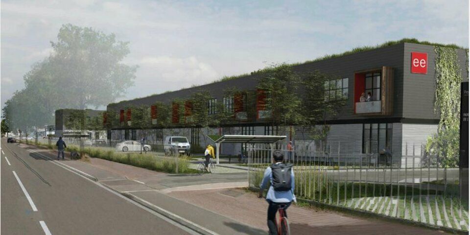 Location local d''activites 6048 m² divisibles à partir de 378 m²