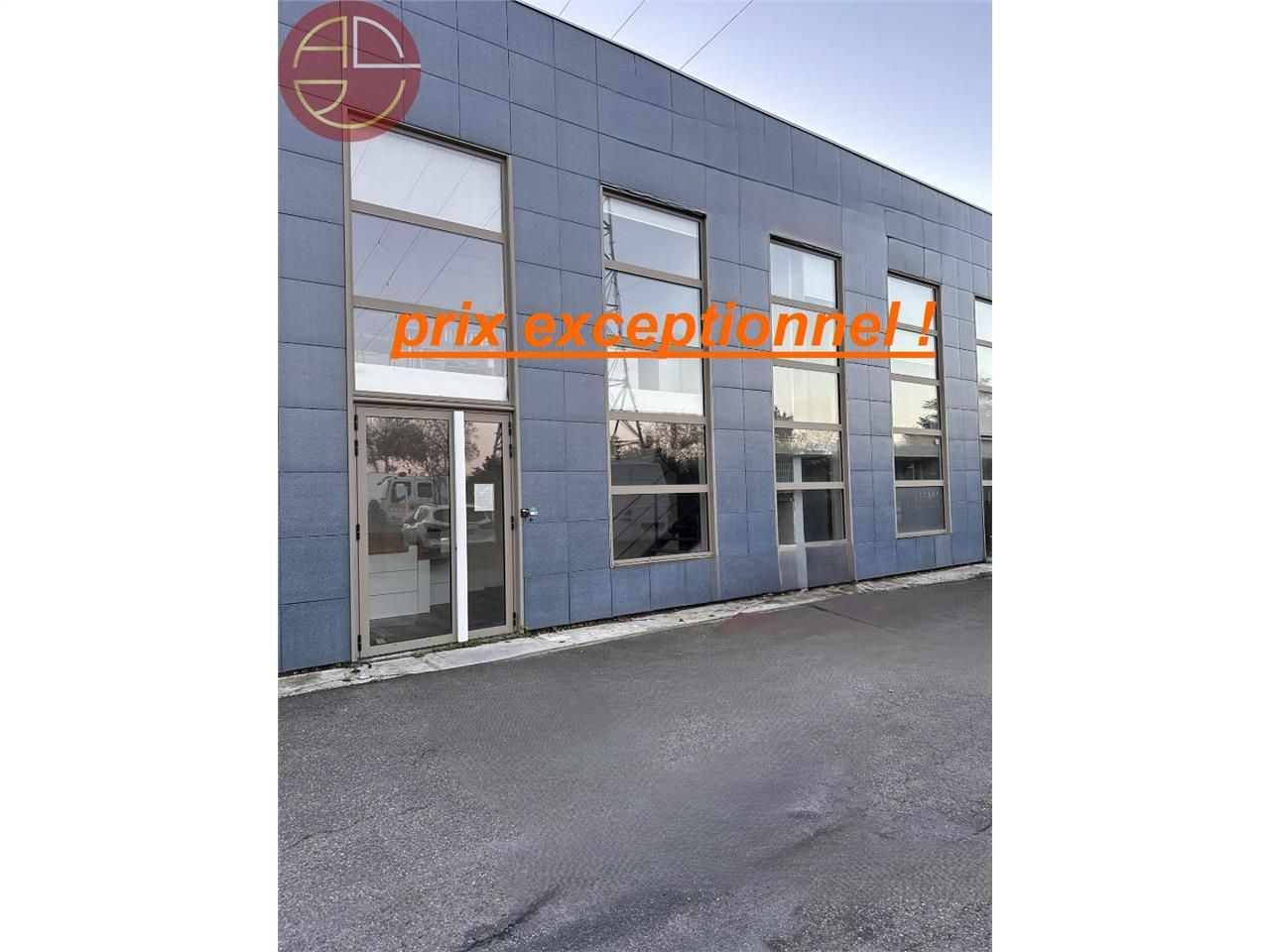 Vente local 1065 m² à CASTELNAUDARY