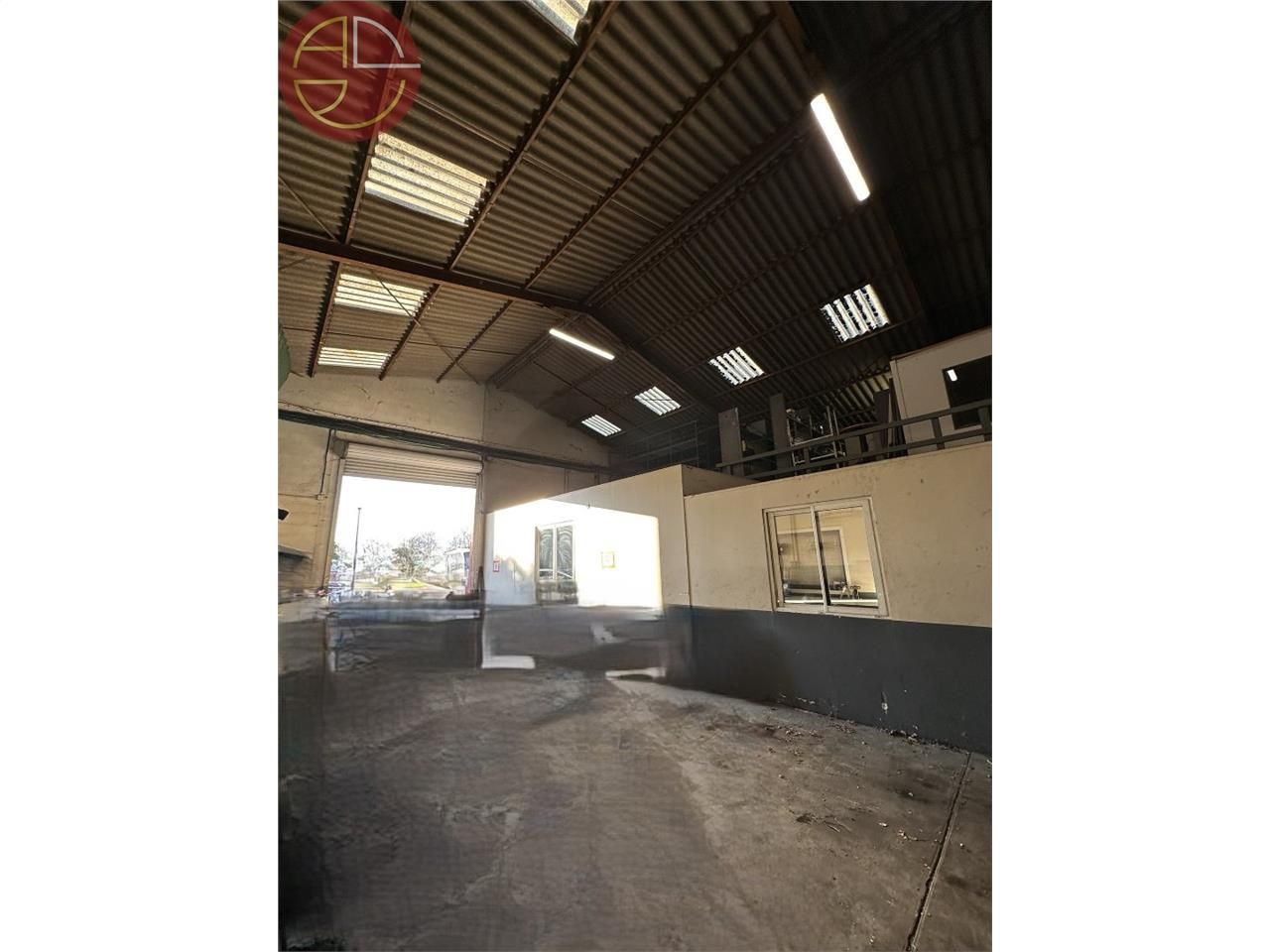 Vente local 1073 m² à TOULOUSE