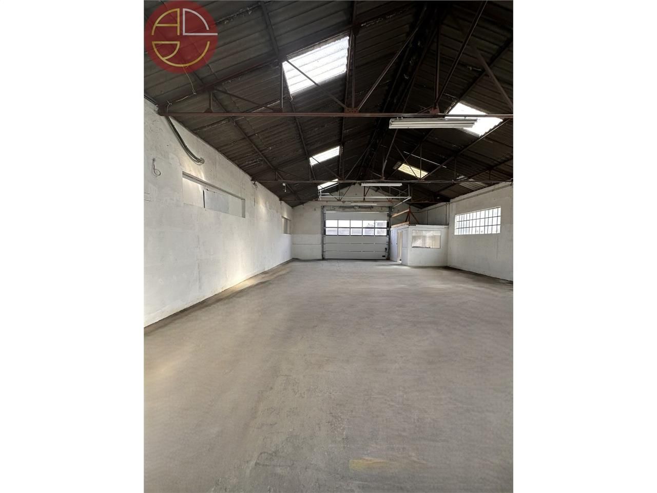 Location local 220 m² à PORTET-SUR-GARONNE