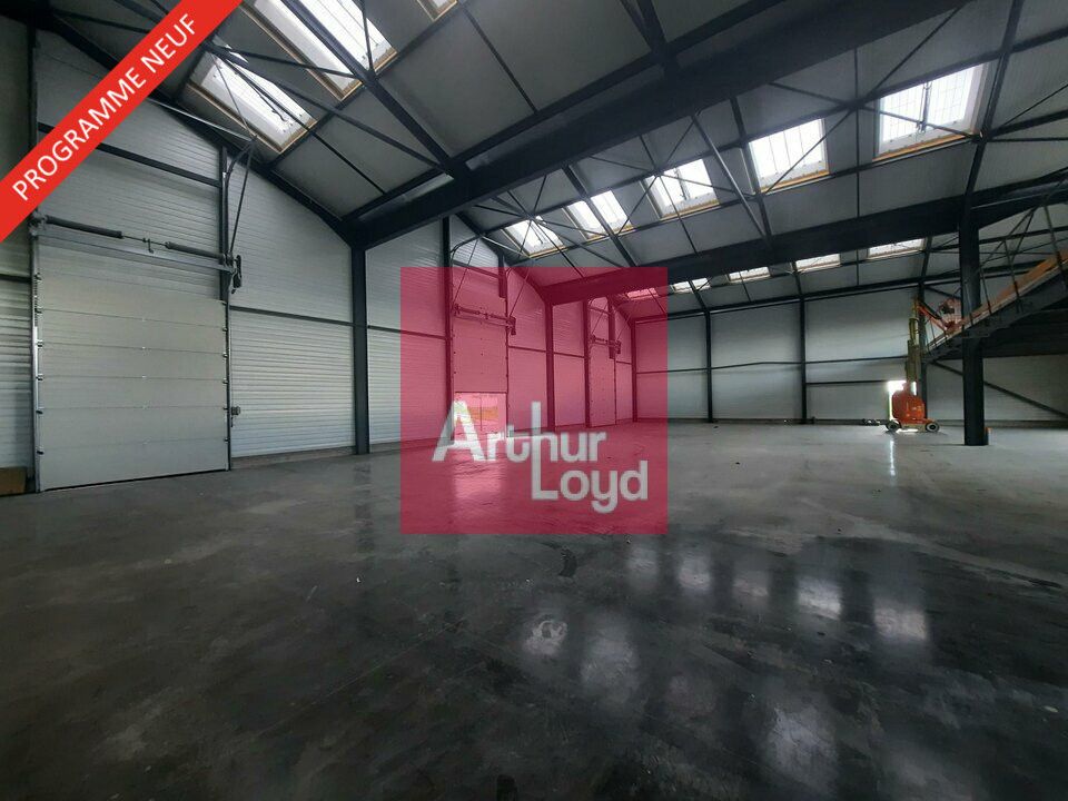 Location local d''activites 538 m² non divisibles