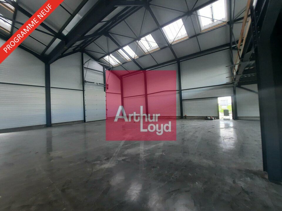 Location local d''activites 269 m² non divisibles