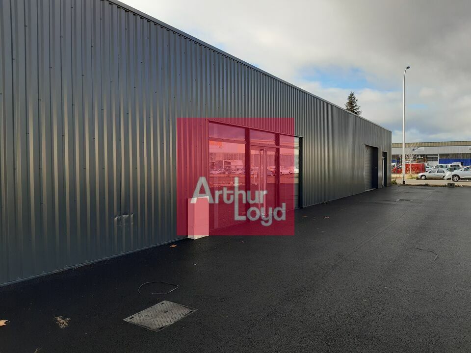 Location local commercial 500 m² non divisibles