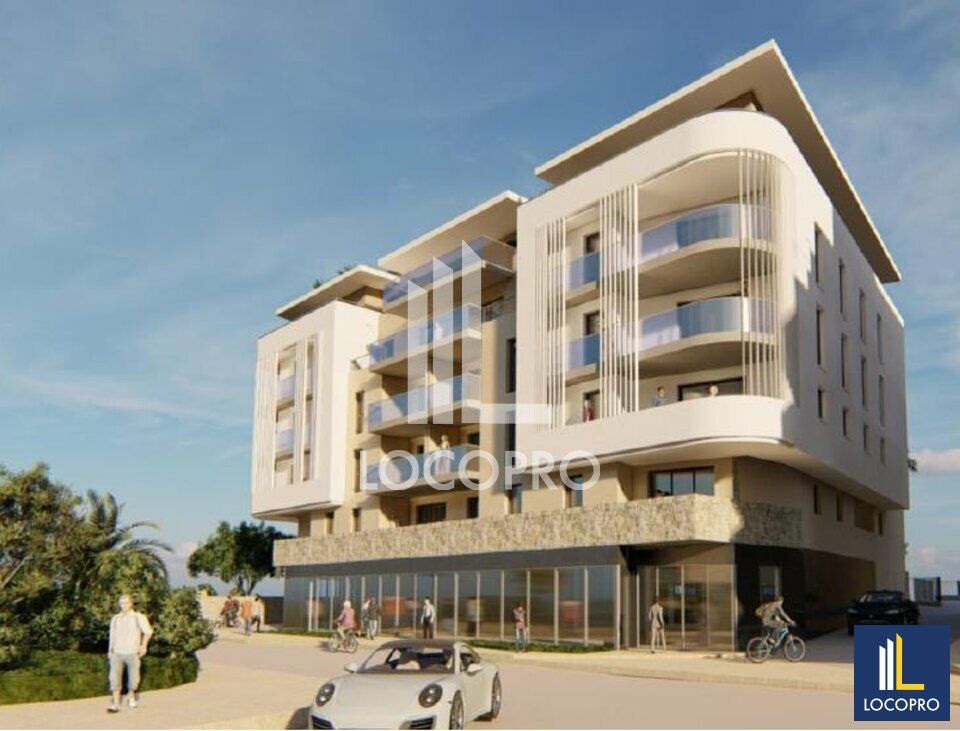 Vente local commercial 360 m² non divisibles