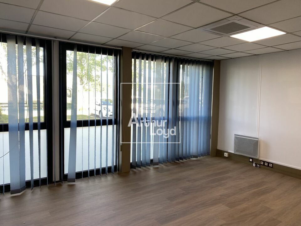 Location bureaux 214 m² non divisibles