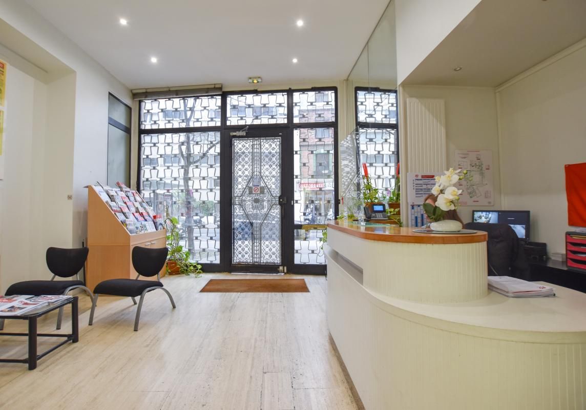 Location bureaux 1373 m² non divisibles