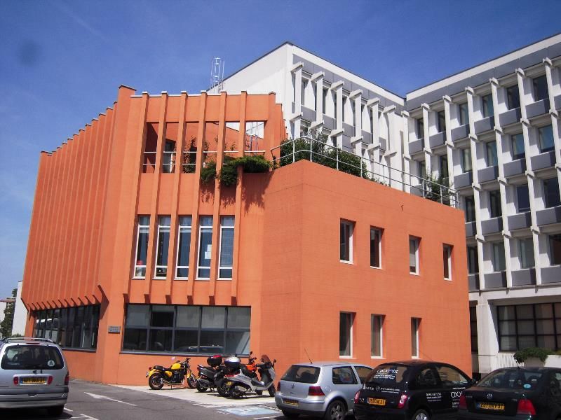 Vente bureaux 9006 m² non divisibles