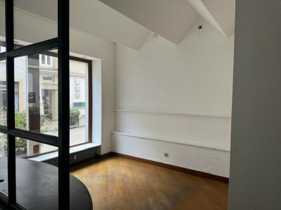 Vente local commercial 79 m² non divisibles