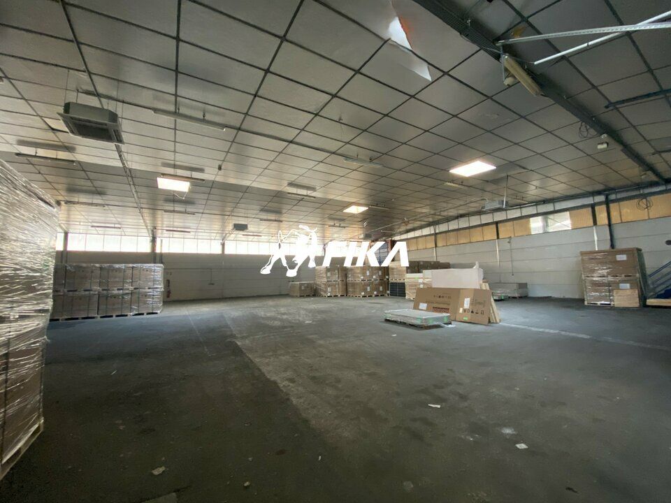 A LOUER LOCAL D'ACTIVITE  1 100 m² - (31600) MURET