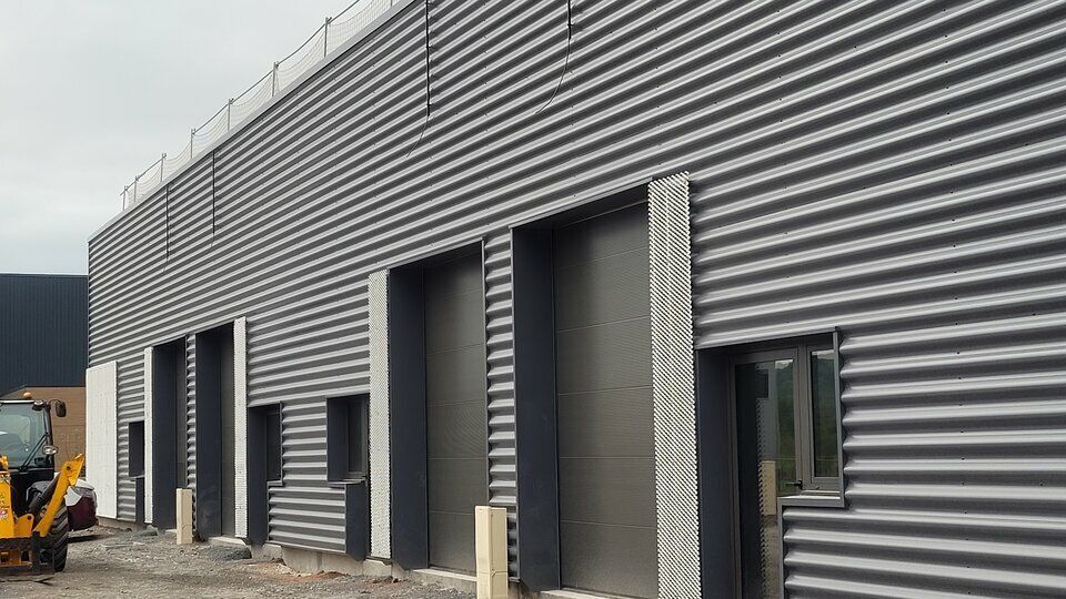 Location local d''activites 159 m² non divisibles