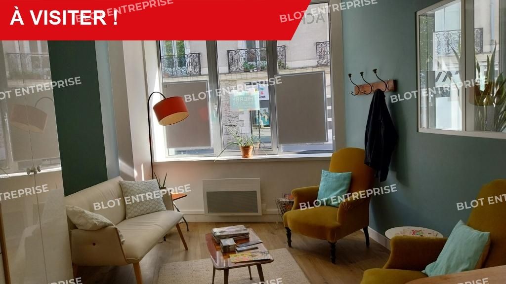 Location local commercial 208 m² non divisibles