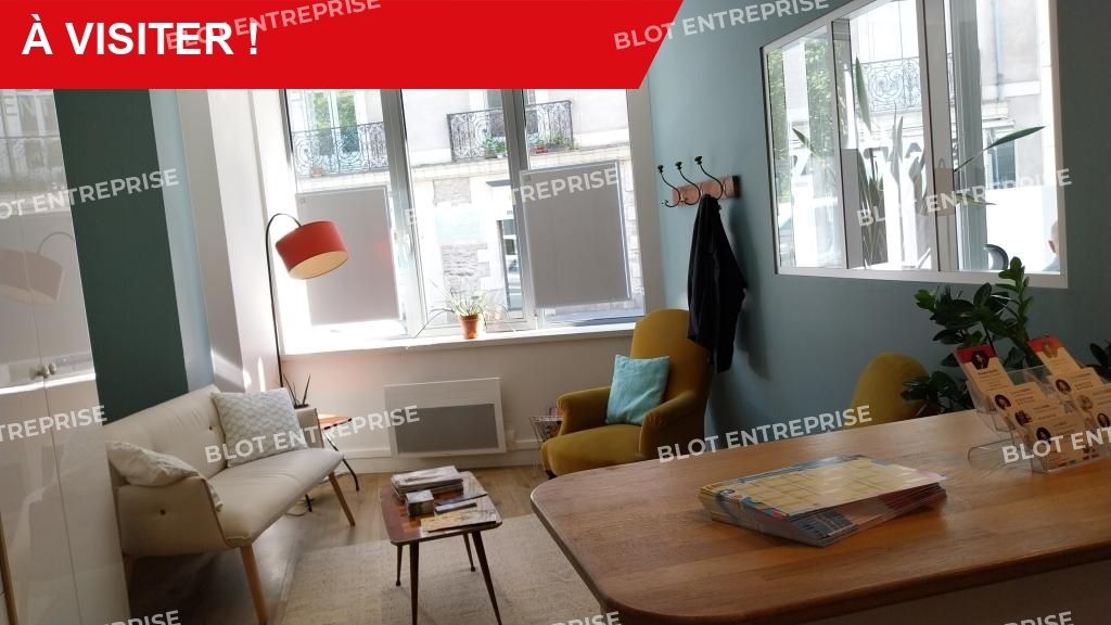 Location local commercial 208 m² non divisibles