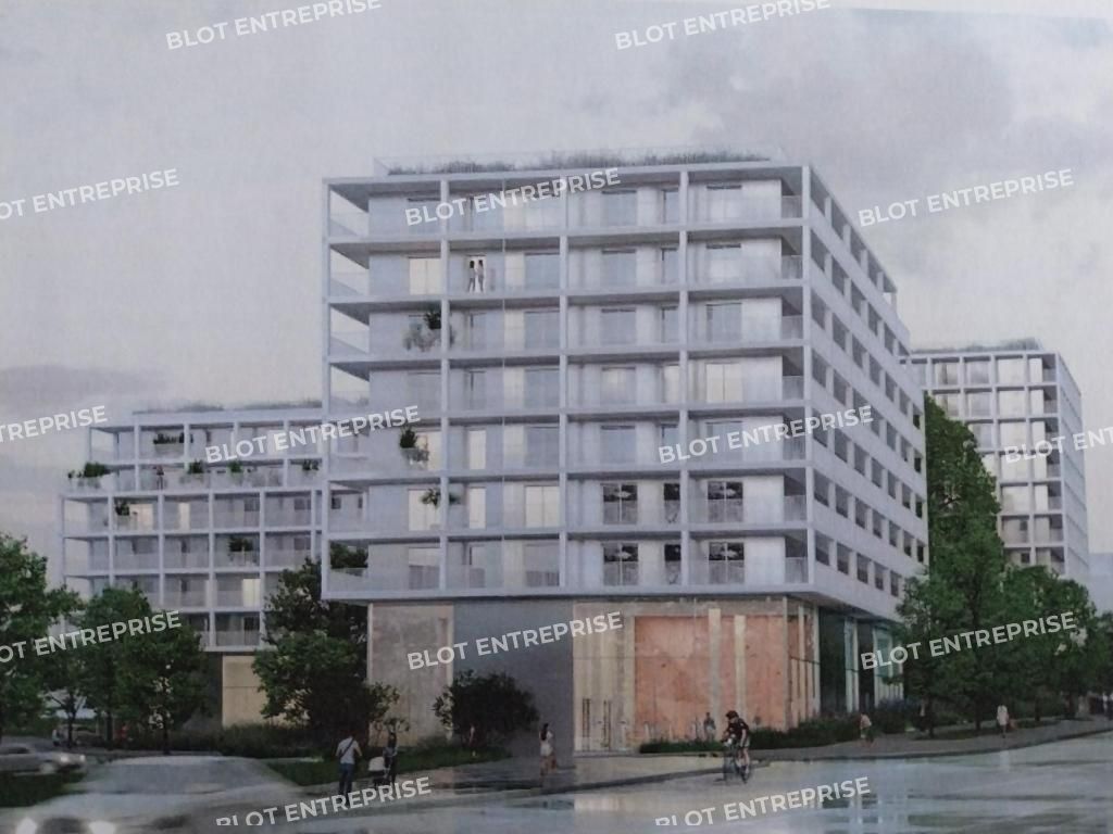 Vente local commercial 712 m² non divisibles