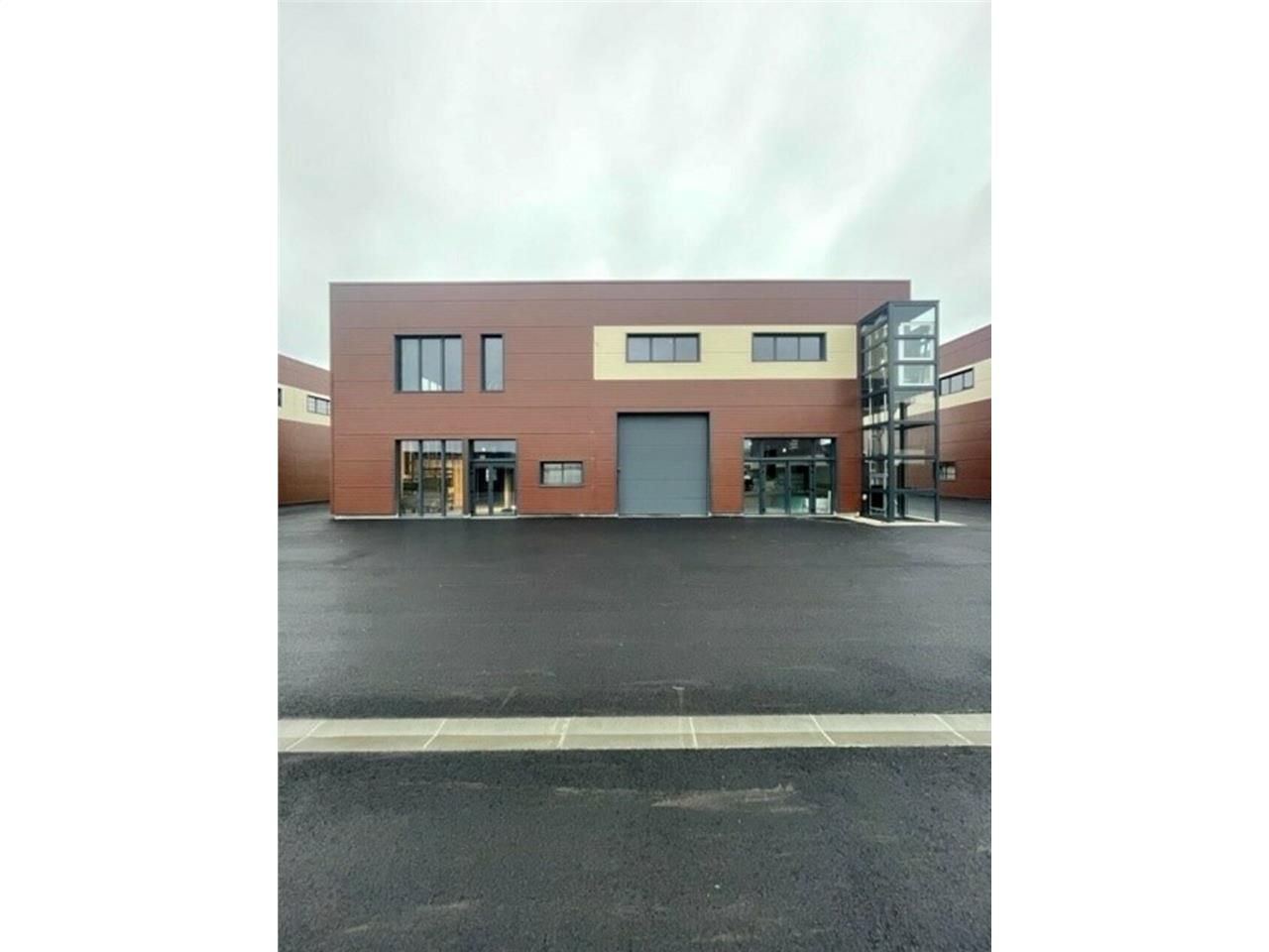 Location bureaux 360 m² non divisibles