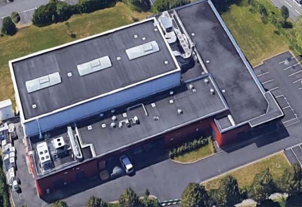 Location entrepôts 1580 m² non divisibles