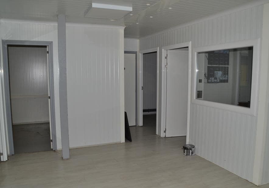 Vente entrepôts 1700 m² non divisibles