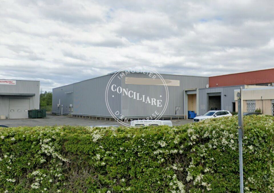 LOCATION ENTREPOT MURET 1100M2. 