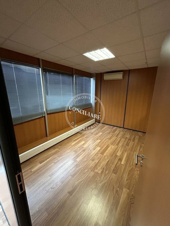 Location bureaux 55.34 m² non divisibles