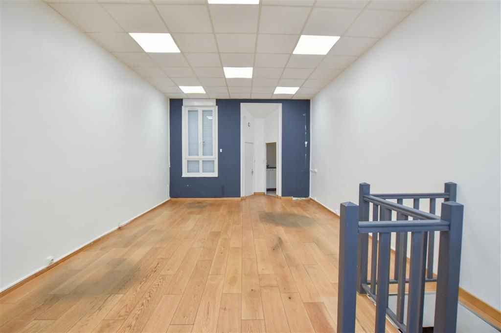 Location bureaux 77 m² non divisibles