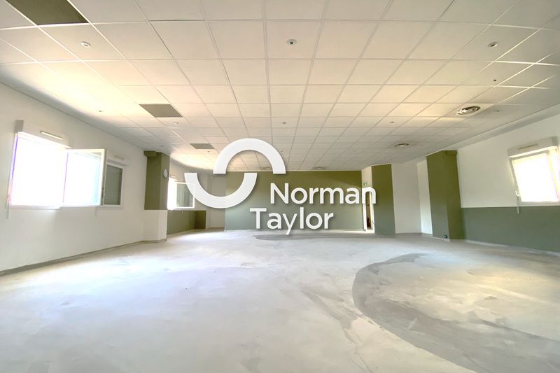 Location bureaux 325 m² divisibles à partir de 150 m²