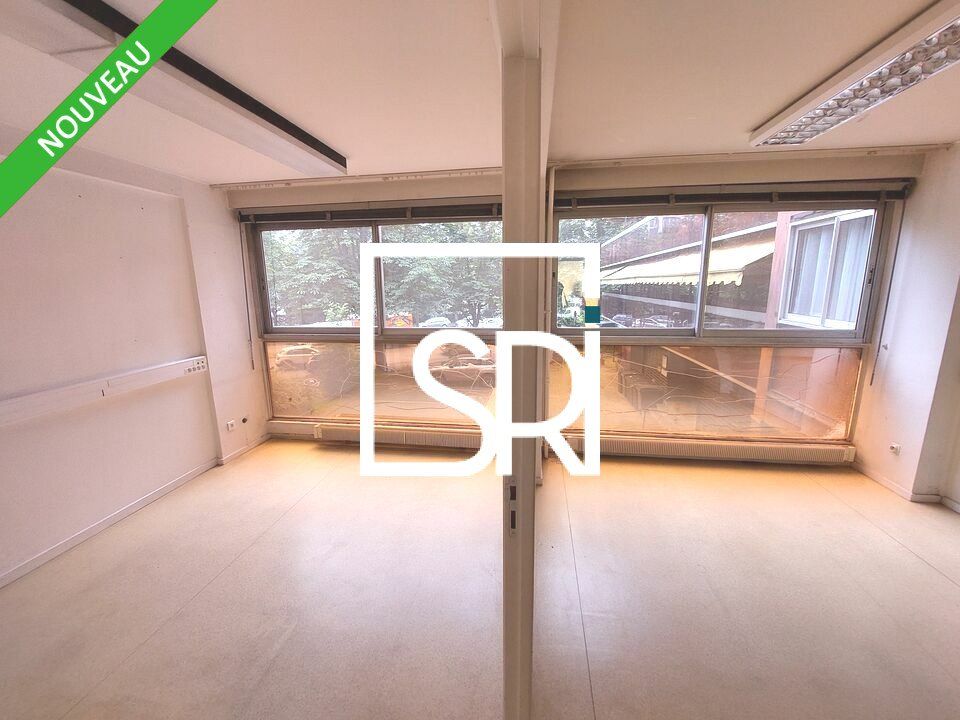 220 m² pour ce bureaux en location à Clermont ferrand