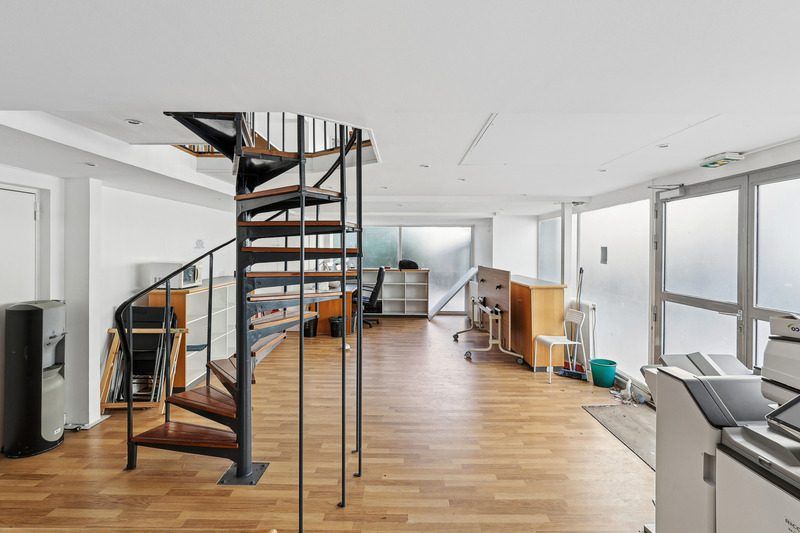 Location bureaux 168 m² à Paris