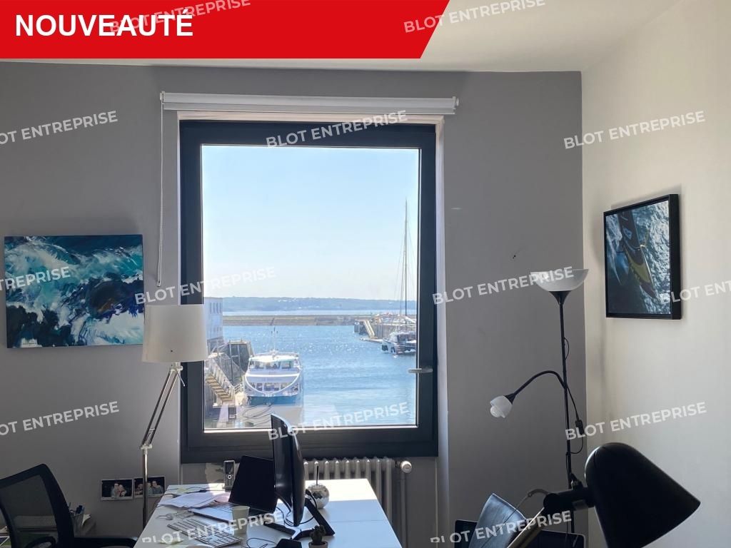 Location bureaux 256 m² non divisibles
