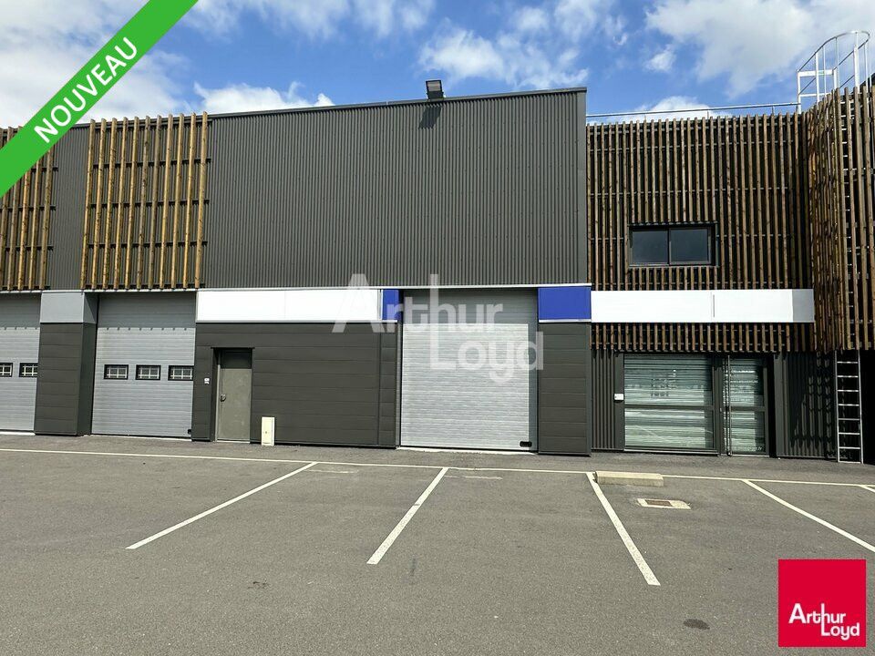 Location local d''activites 210 m² non divisibles