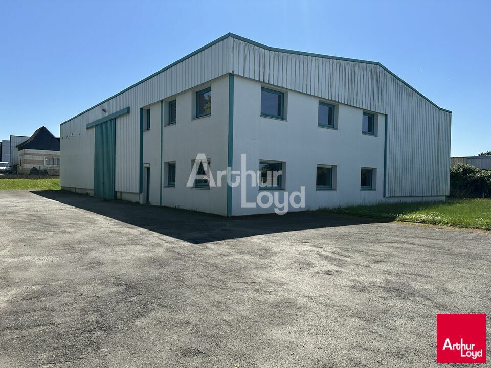 Location local d''activites 610 m² non divisibles