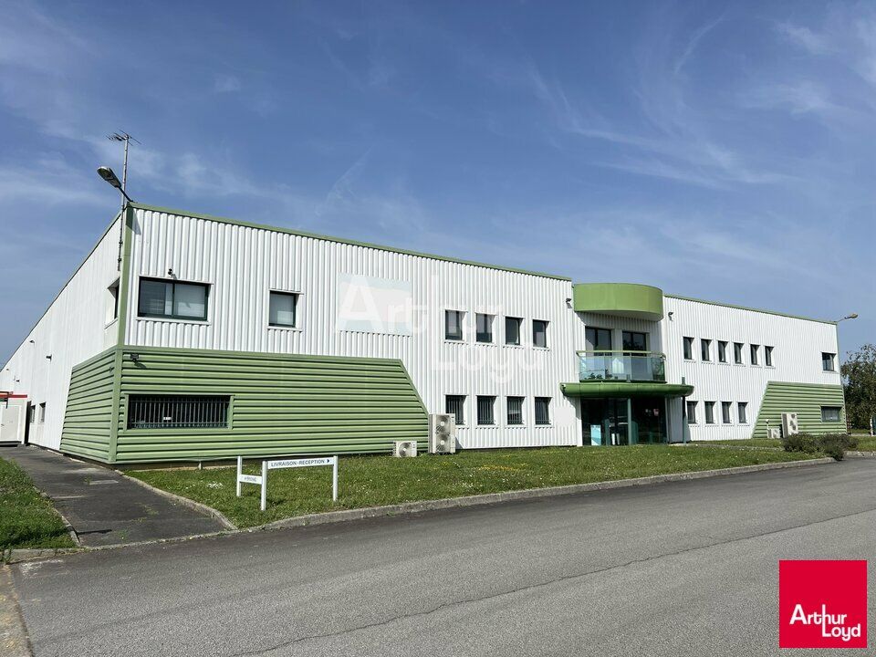 Location entrepot 5650 m² non divisibles