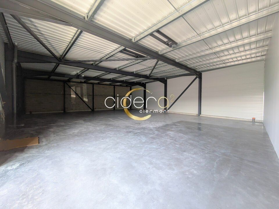 A louer local commercial zone d'activité de Thiers (63300 Thiers) 