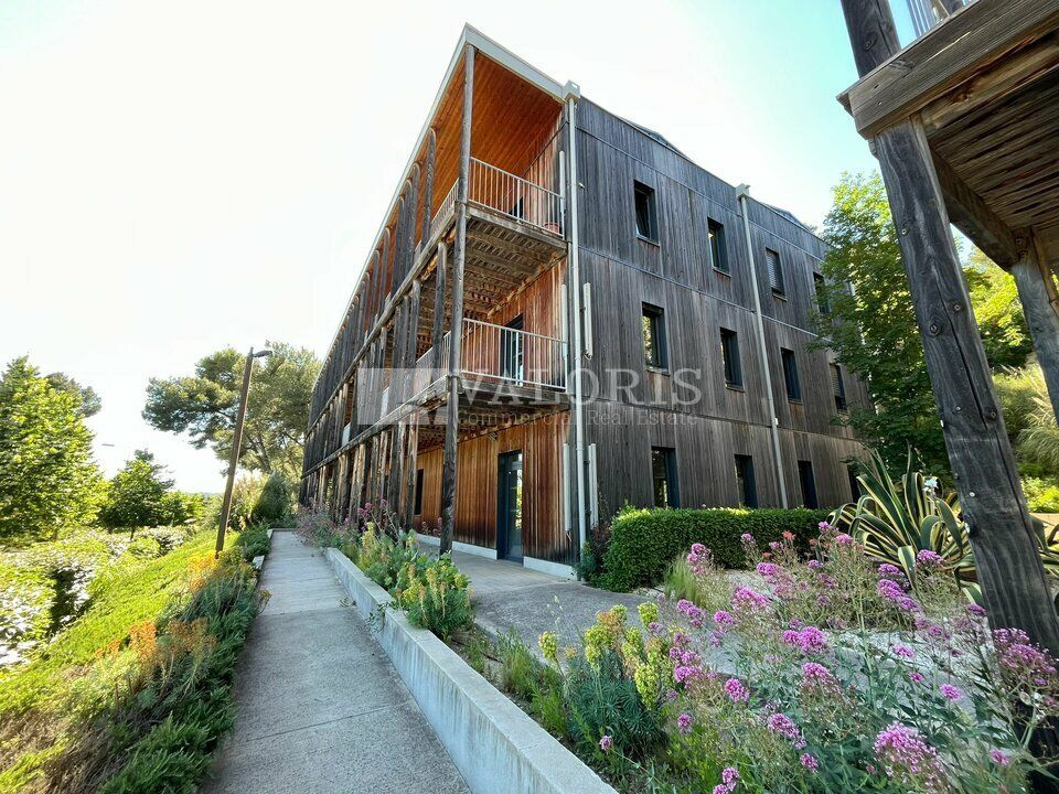 Location bureaux 341 m² divisibles à partir de 160 m²