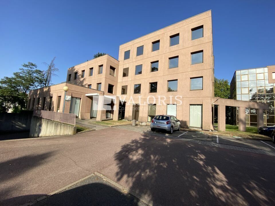 Vente bureaux 155 m² non divisibles
