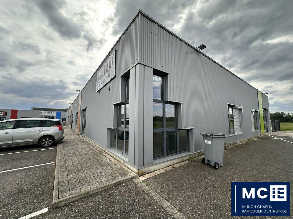 Location local commercial 125 m² non divisibles