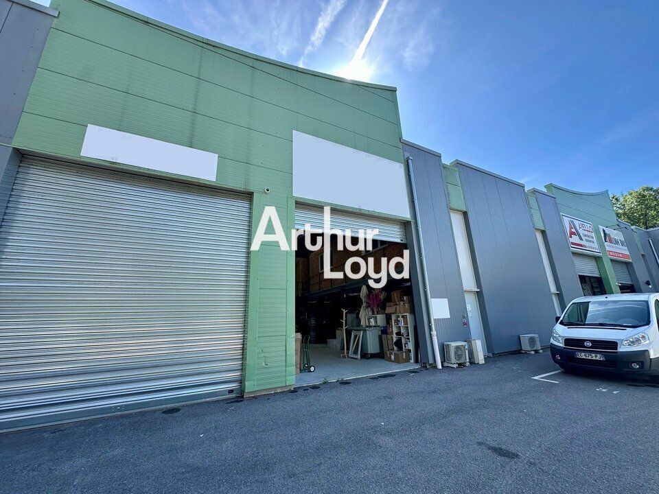 Location local d''activites 480 m² non divisibles