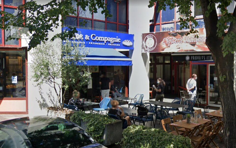 Vente local commercial 230.29 m² non divisibles