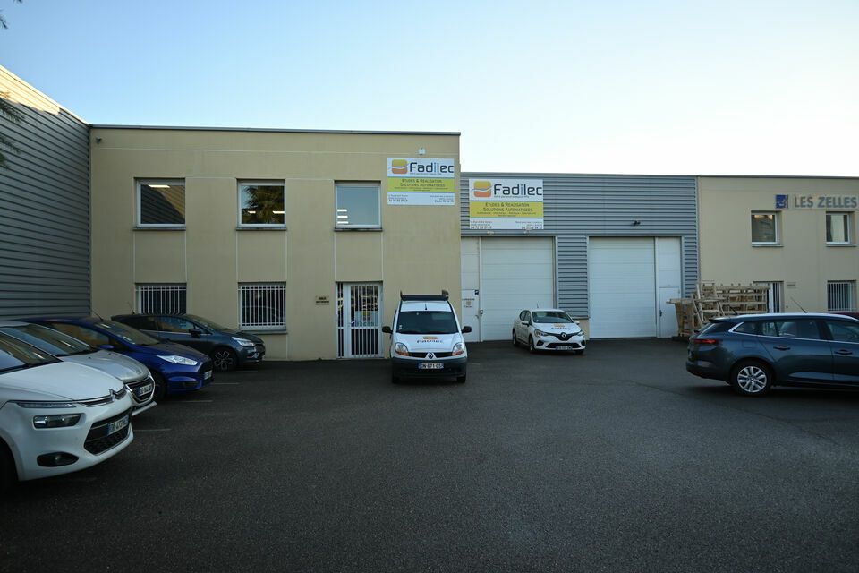 Vente bureaux 472 m² non divisibles